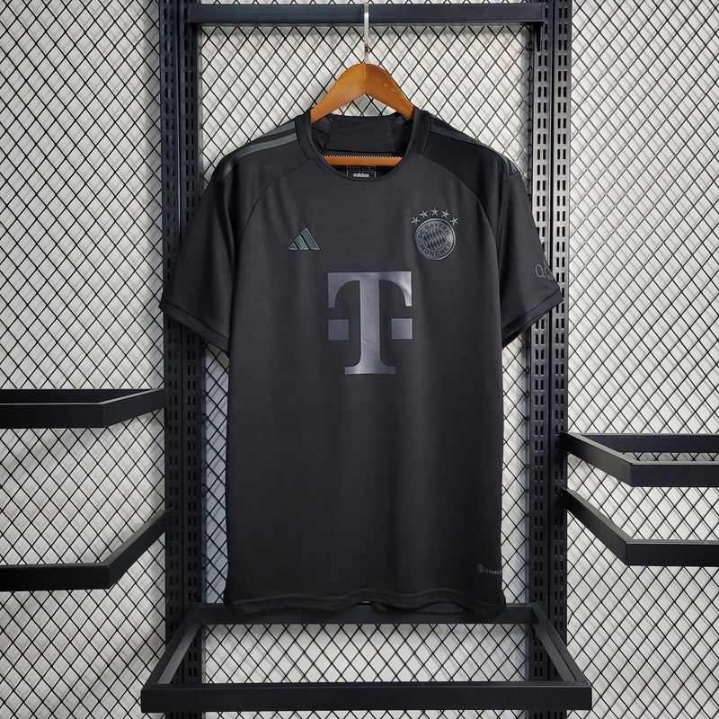 Camisa Bayern Edição Especial Black  23/24 - Versão Torcedor